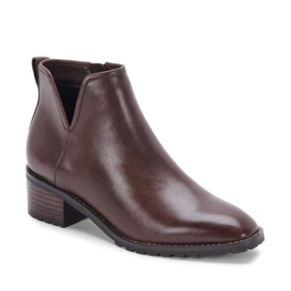 BLONDO Sawyer Waterproof Bootie in Brown Leather, Size 8